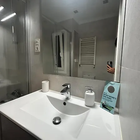 Διαμέρισμα Viana Urban , Cozy 2br Near Old Town