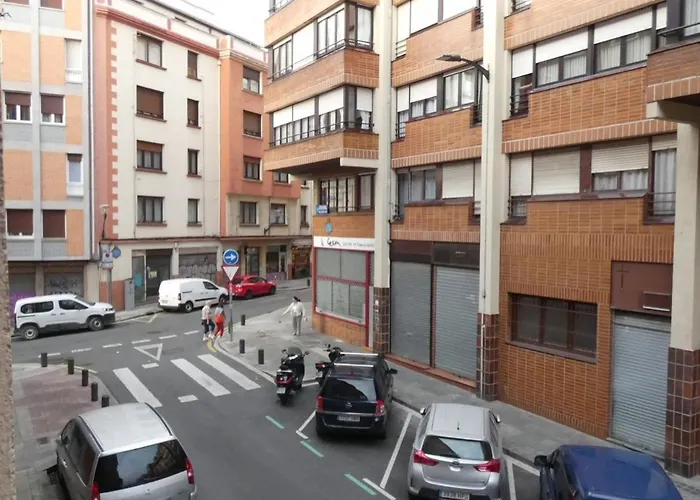 Διαμέρισμα Viana Urban , Cozy 2br Near Old Town *