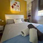 Viana Urban , Cozy 2br Near Old Town Apartament *