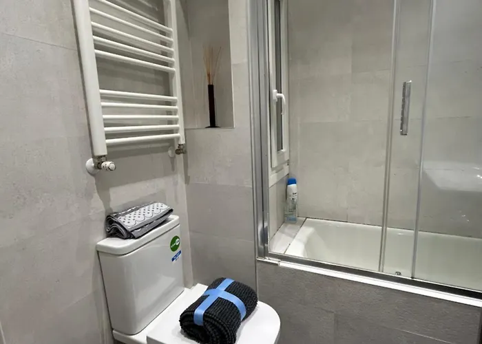 Appartement Viana Urban , Cozy 2br Near Old Town *