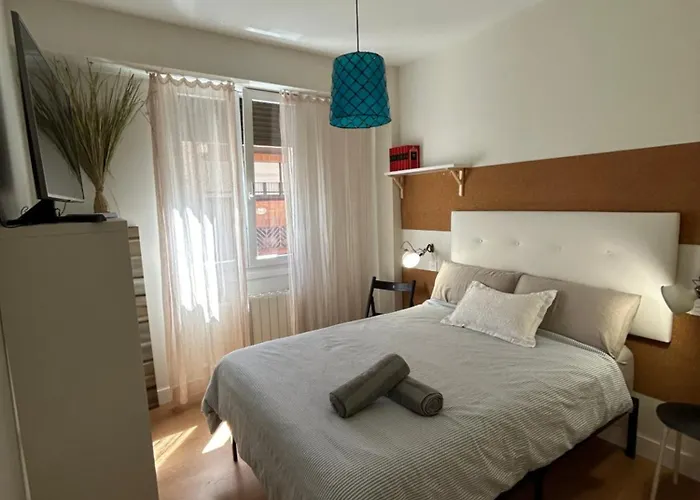 דירה Viana Urban , Cozy 2br Near Old Town בילבאו