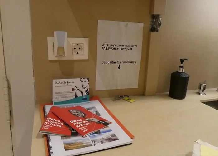 Viana Urban , Cozy 2br Near Old Town דירה