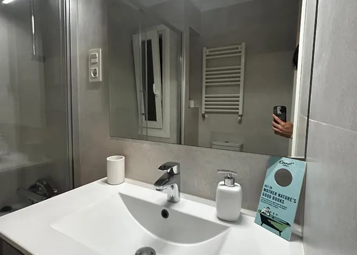 דירה Viana Urban , Cozy 2br Near Old Town