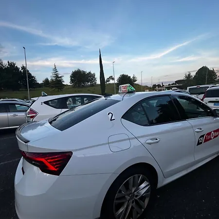 Lejlighed Viana Urban , Cozy 2br Near Old Town